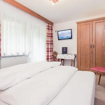 Madle - Gasthuis 3*