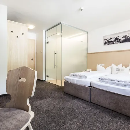 Πανσιόν Madle - Ζόλντεν