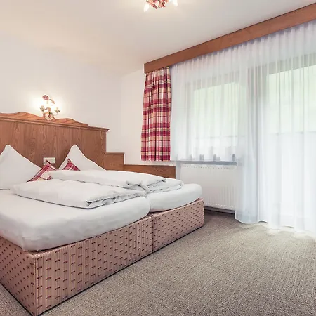 Madle - Gasthuis 3*